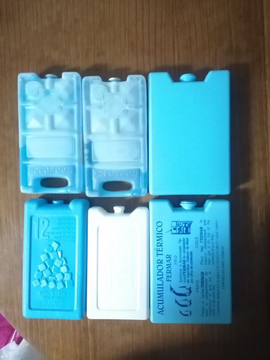 Seis acumuladores blocos refrigeradores