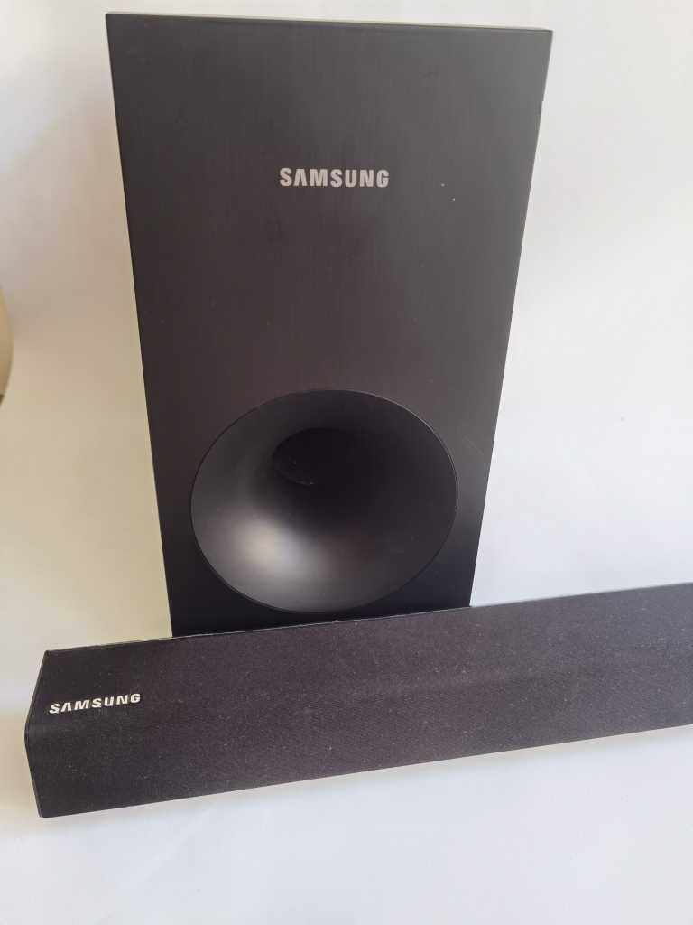 Samsung Soundbar HWJ355 - Preto
