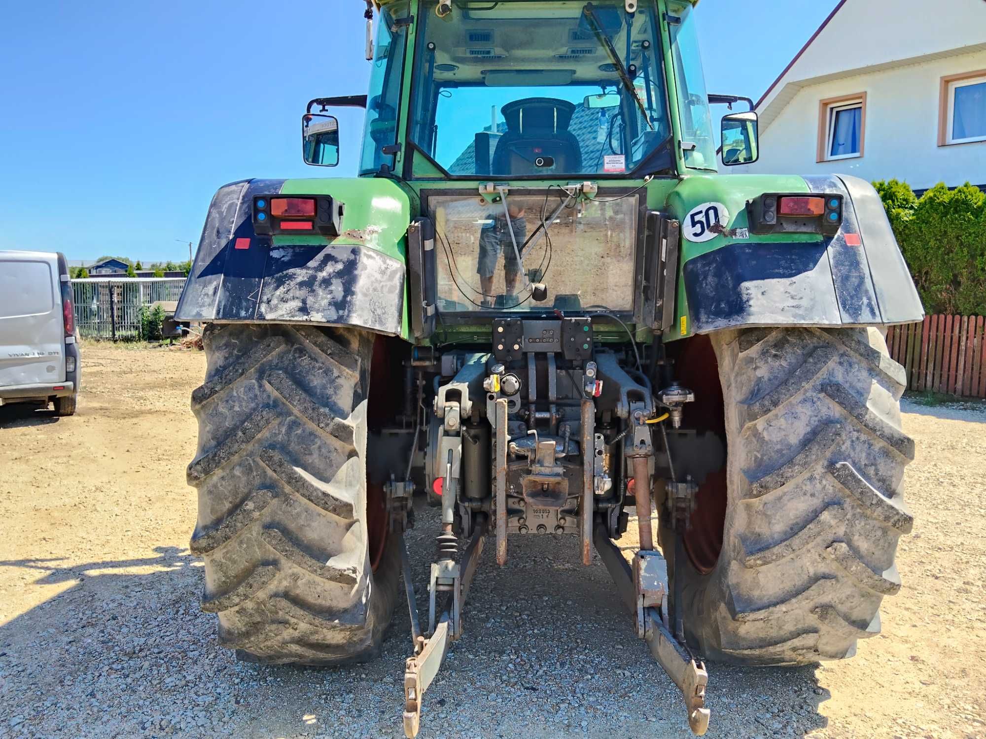 Fendt Favorit 818