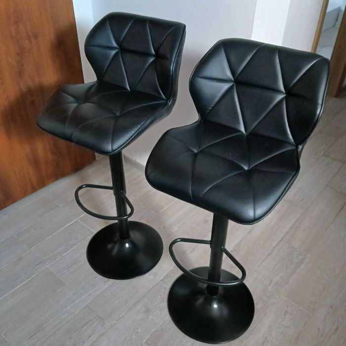 Hokery czarne 2 sztuki