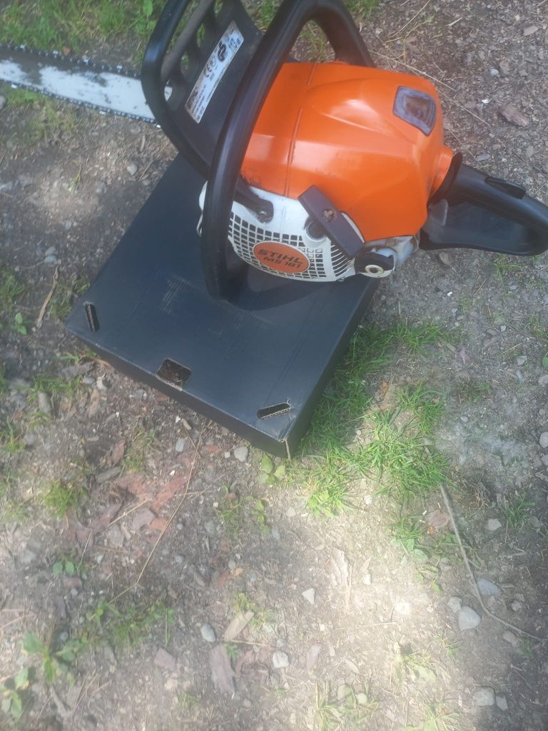 Pilarka STIHL 181