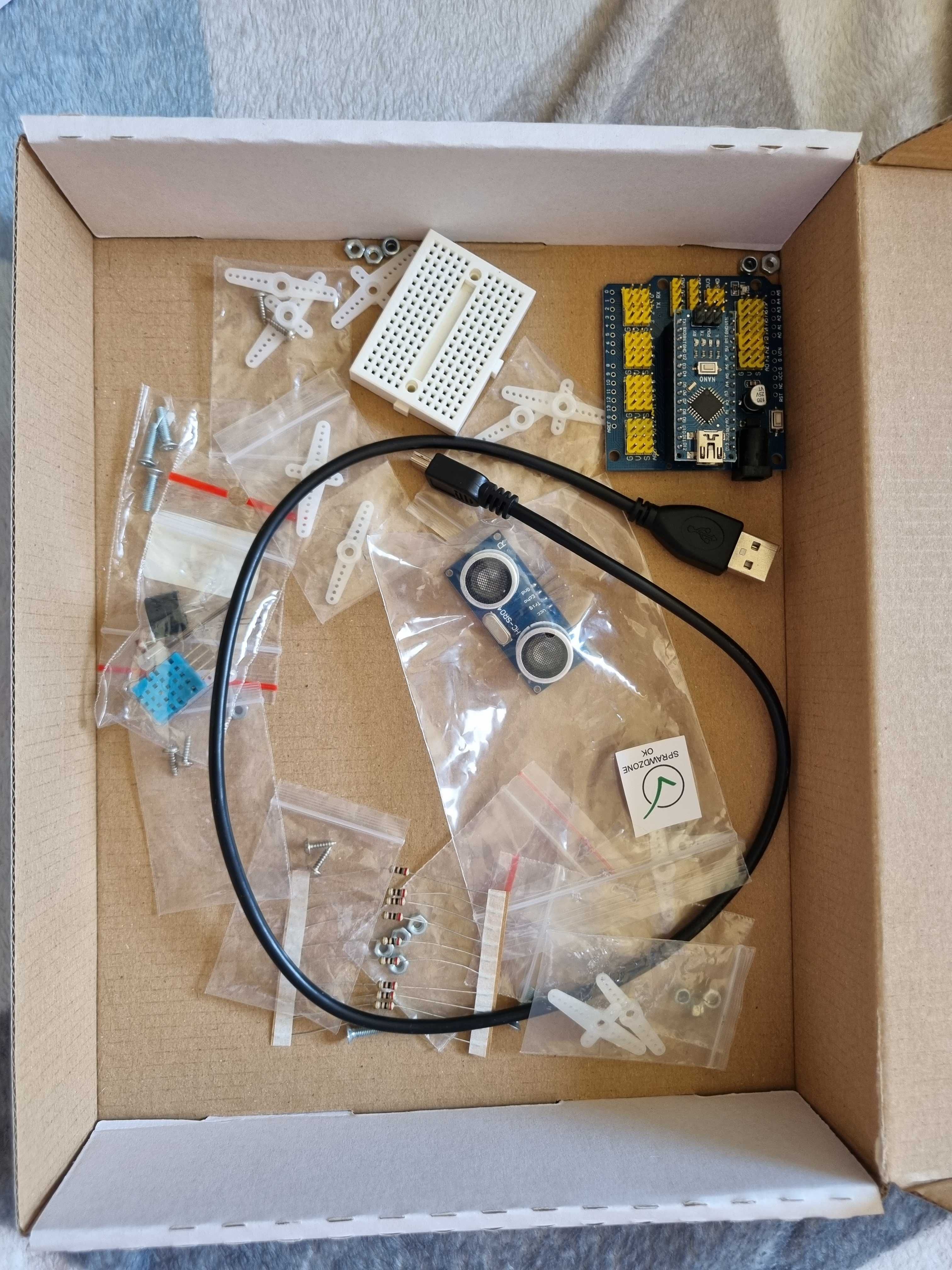 Zestaw arduino progaramowalny pająk