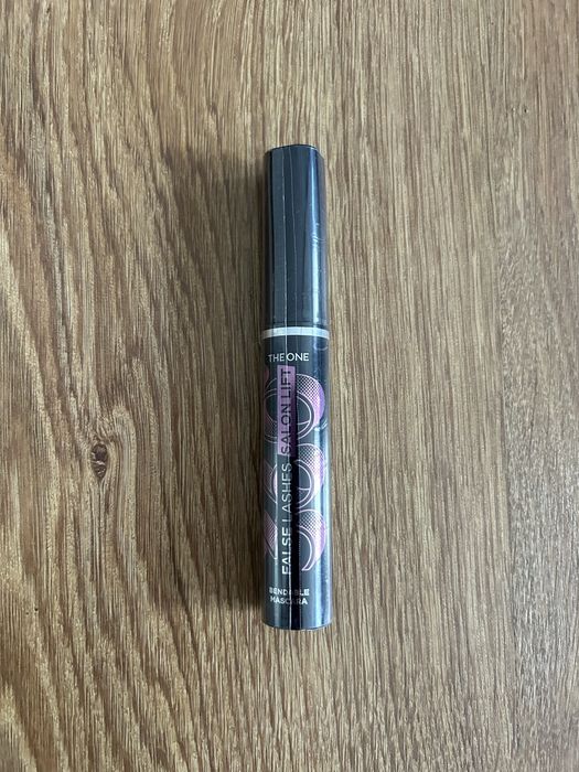 Tusz do rzęs THE ONE False Lashes Salon Lift 360° Oriflame