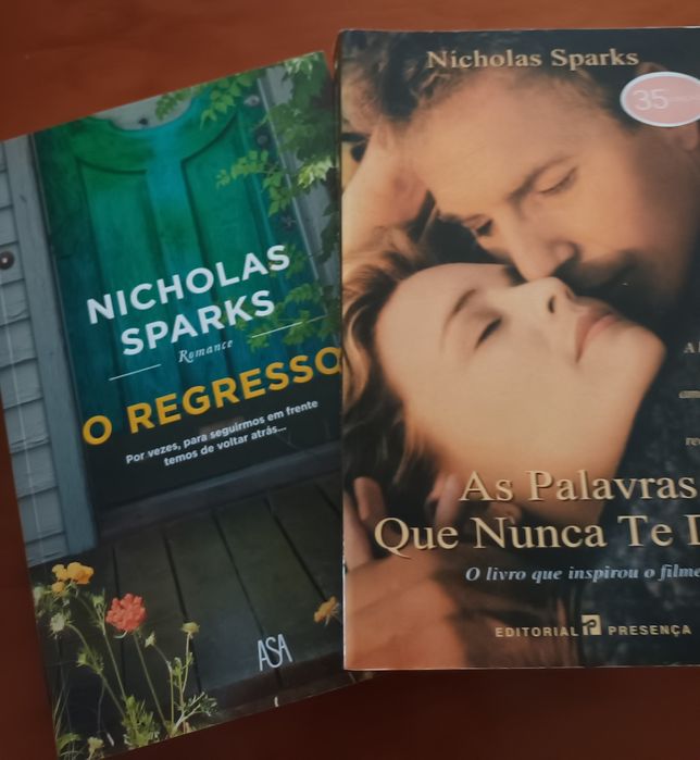 Três livros do escritor Nicholas Sparks
"As Palavras que nunca te dire