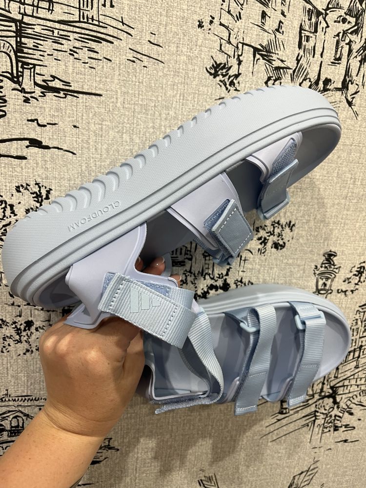Босоніжки adidas оригінал