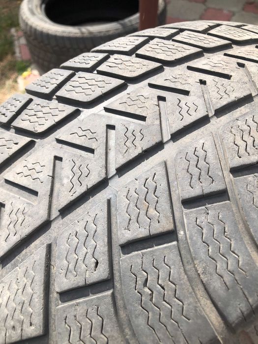 235-55-R19 Michelin зима   3  штуки