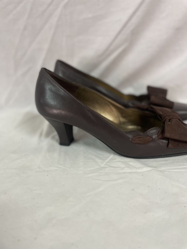 Sapatos castanhos Nº 4