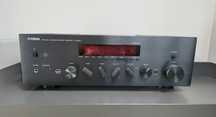 Amplituner YAMAHA model R-N602 z bluetooth i WiFi