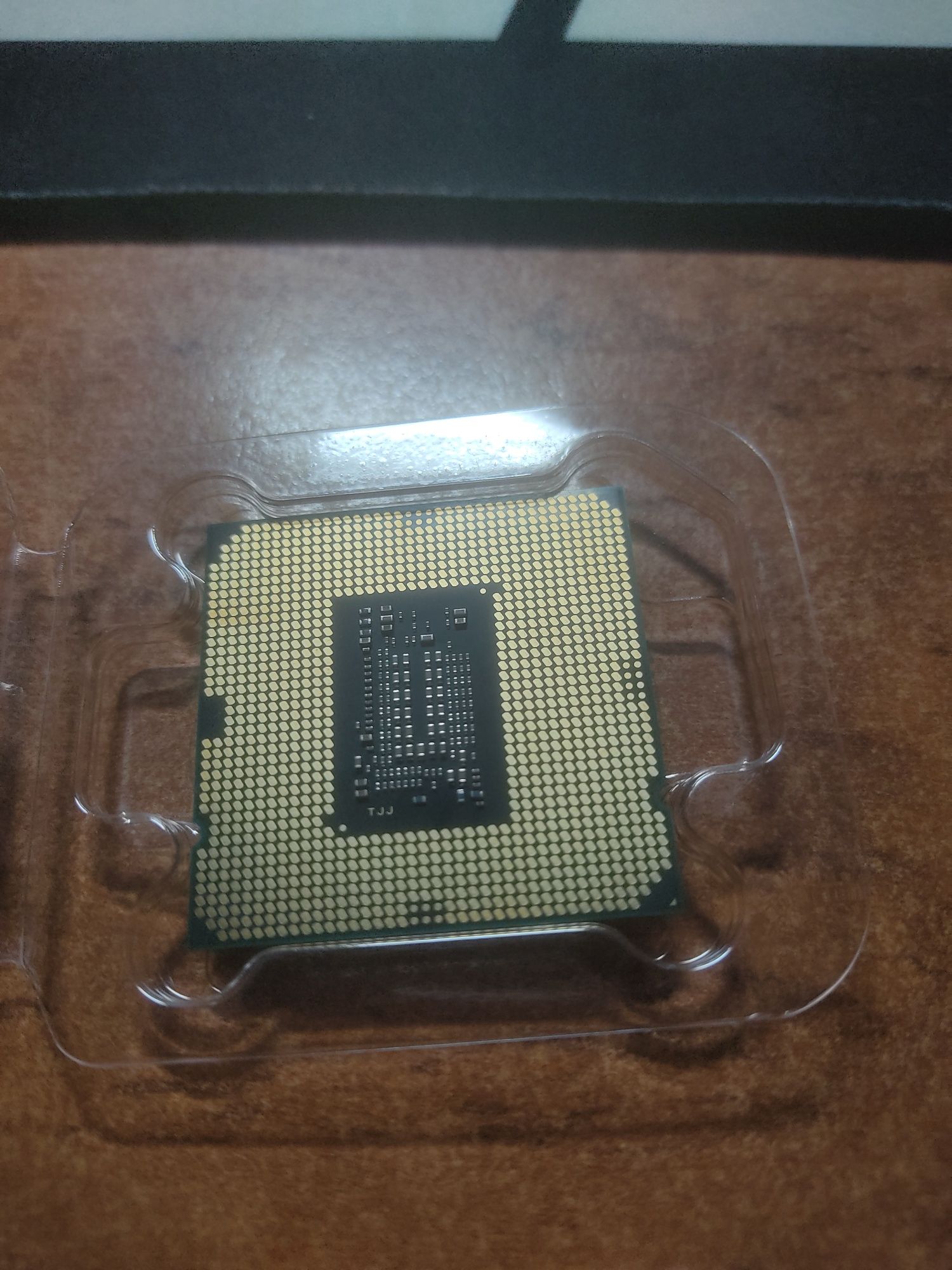 Процессор Intel Core i3-10105f 3.7GHz