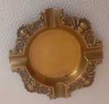 Cinzeiro dourado