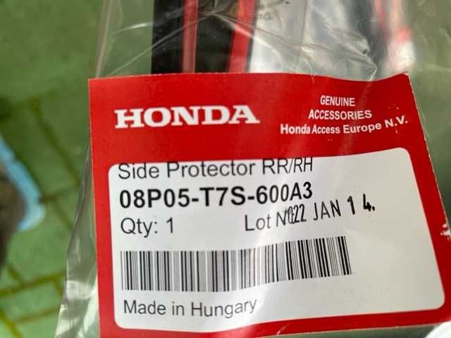 Honda HRV HR-V II - 2015 Listwa Tył Prawa Nowa