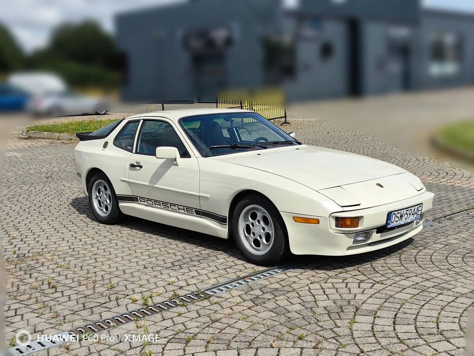 Porsche 944 Piękny stan Biała Perła Klasyk 2,5L Dobrze zachowany