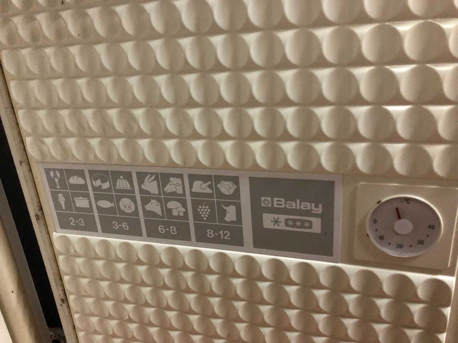 Arca congeladora de encastre de 3 gavetas Balay