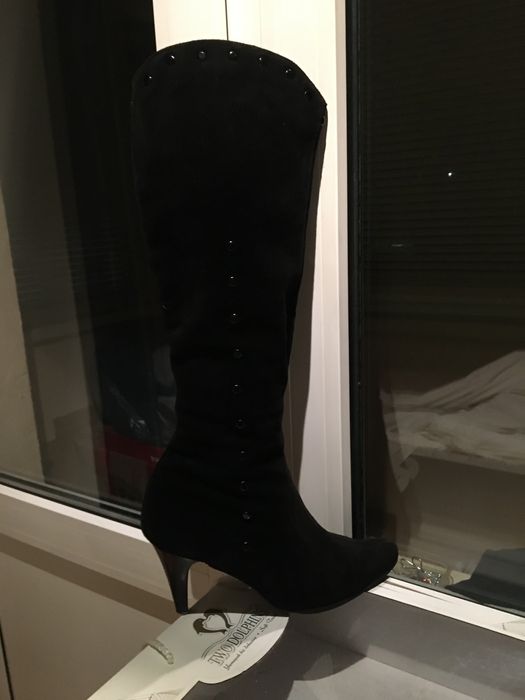 Сапоги. Козаки високі. 38, 38,5. Демісез. Натур. замш.