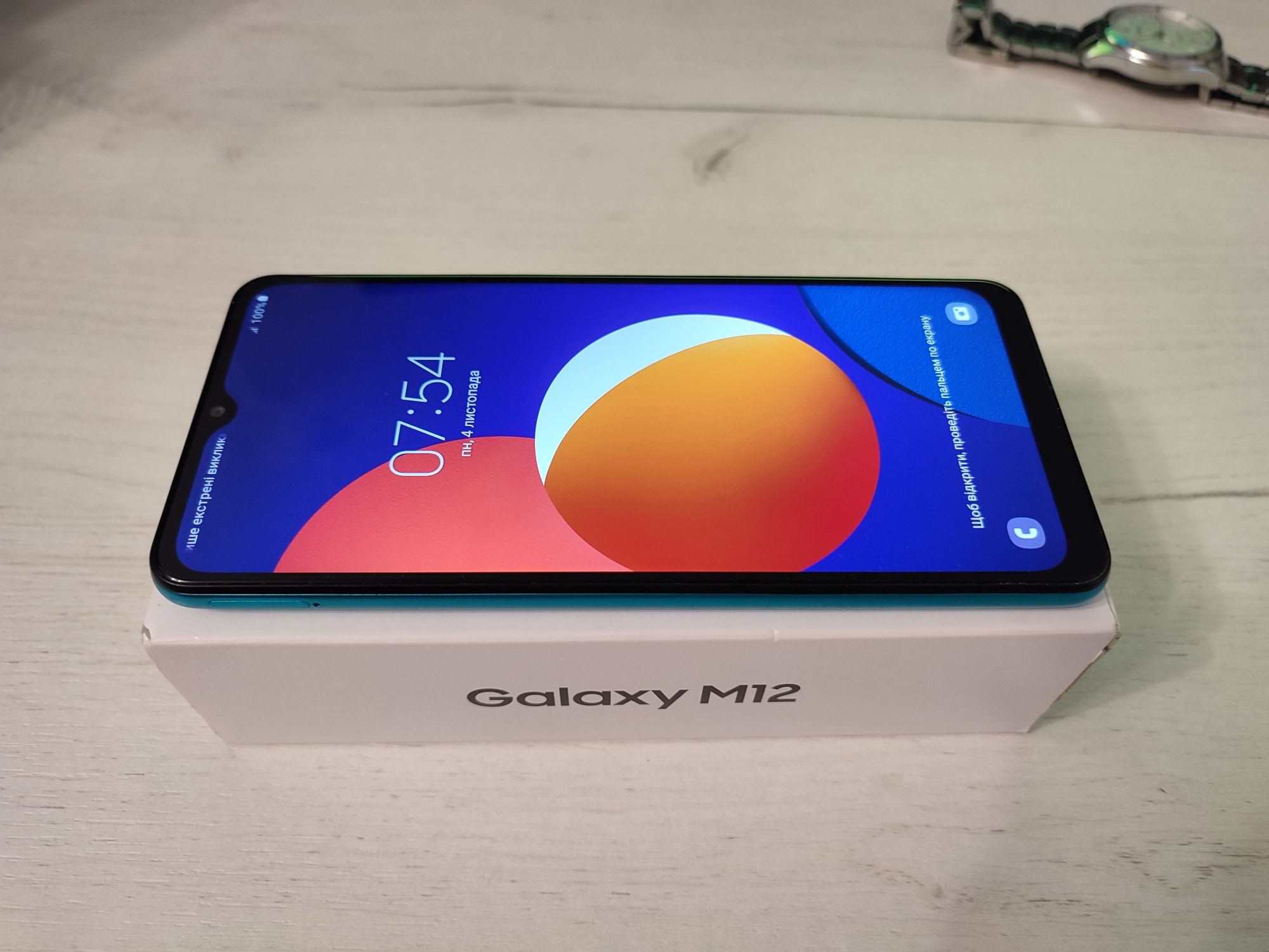 Samsung M12 4/64gb