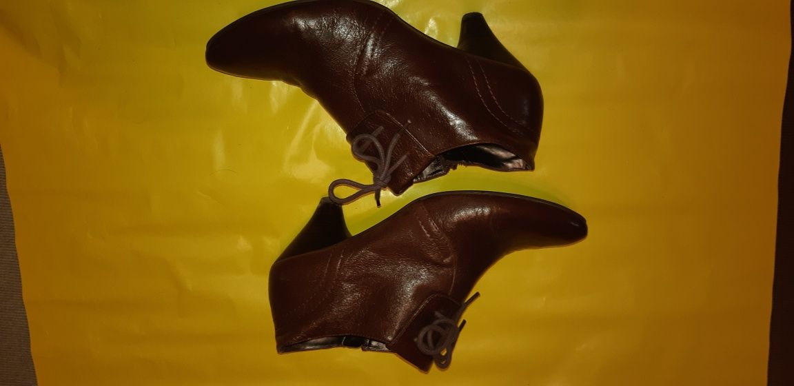 Skórzane botki r.41 Nine West