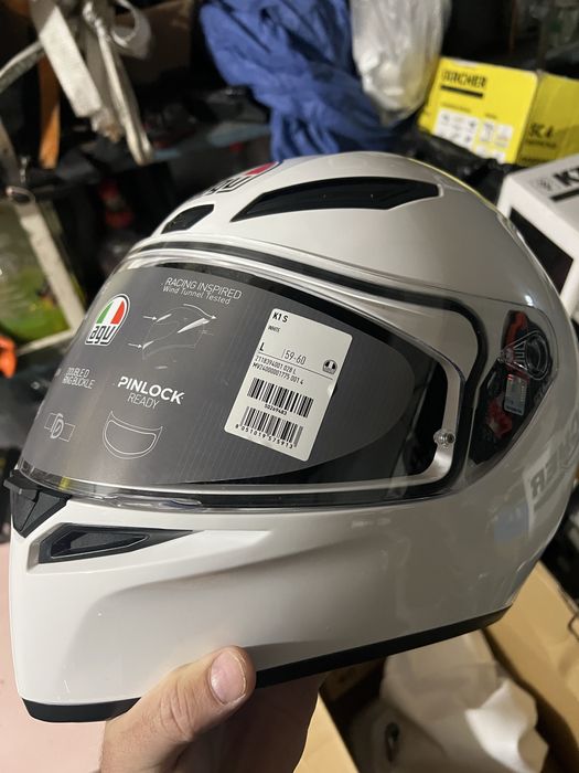 Шлем AGV K1S новый
