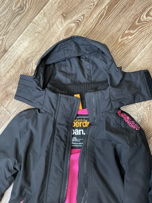 Жіноча куртка демисезон Superdry Japan, розміру S.