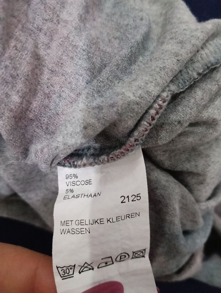 Sukienka damska szara w piękne kwiaty