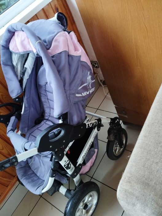 Каляска 2 в 1 в гарному стані