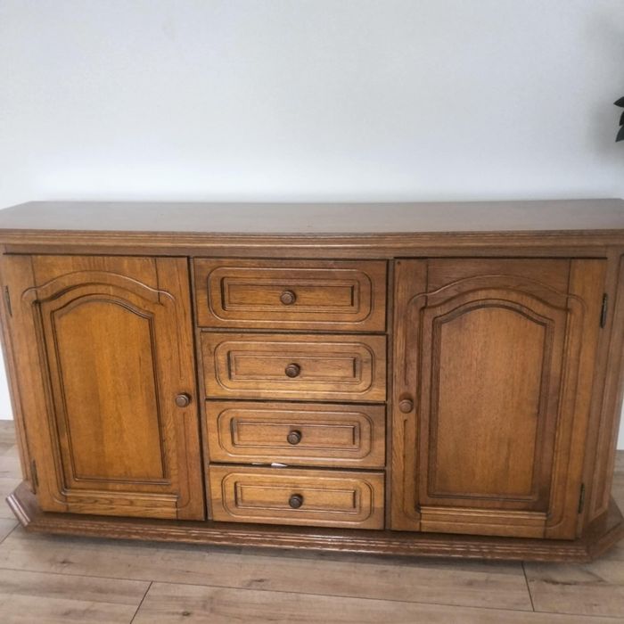 Zestaw mebli w bardzo dobrym stanie