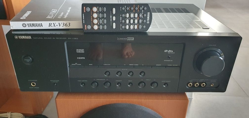 Yamaha Model RX-V363