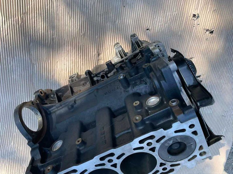 Коленвал  hyundai santa fe 2.2 CRDI, hyundai tucson 2.0  23110-27420