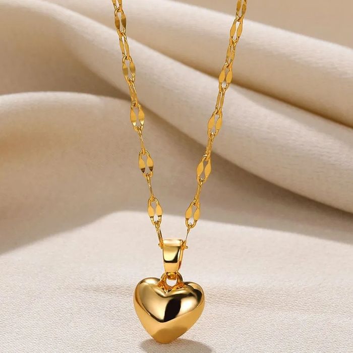 Złote serce na łańcuszku wisiorek naszyjnik