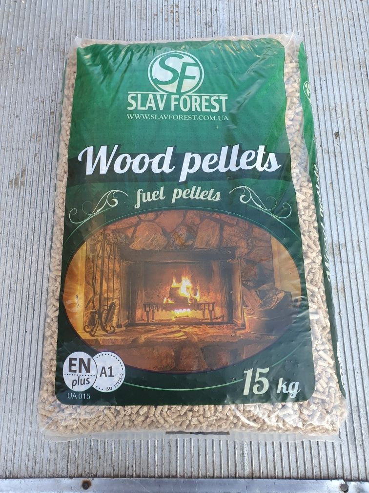 Pellet 6mm EN Plus A1 WOOD PELLETS Olczyk Igła Lava Alaska  Olimp