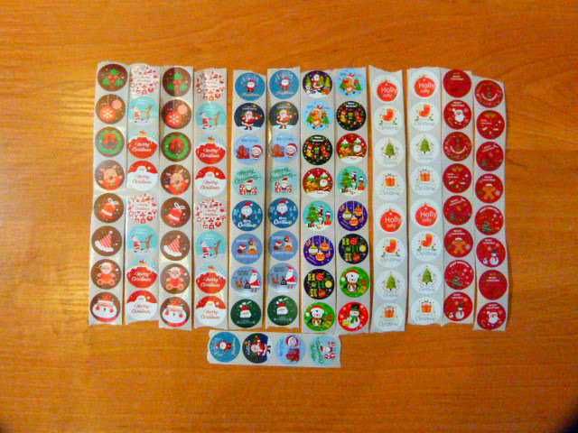 naklejki na paczki z podziękowaniem 200sztuk święta Mikołaj 2,5cm