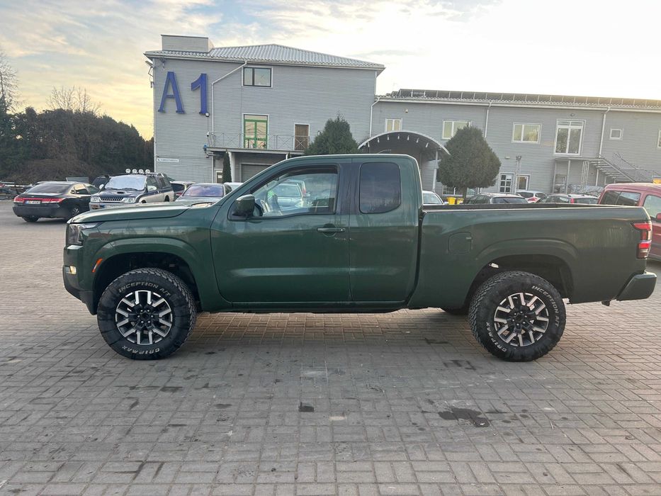 Nissan Frontier 3.8 V6 (navara amarok ranger raptor ram) ZAMIANA