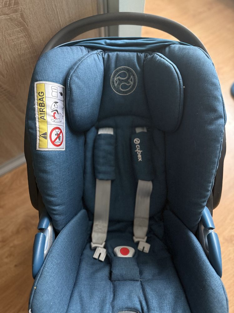 Fotelik Cybex Cloud Z i-Size Platinum z bazą obrotową