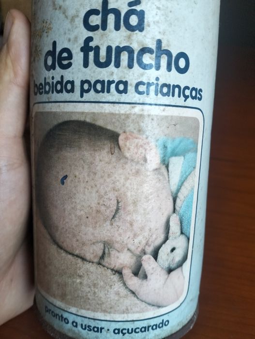 Antiga lata Milupa Chá de Funcho