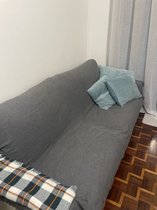Sofá-Cama Grande de penas