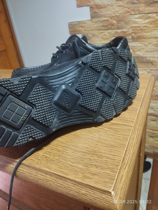Взуття чоловіче Clarks