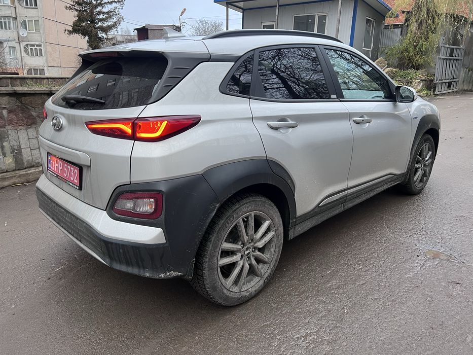 Хюйндай Кона Kona Electro 64kW PREMIUM 77тис пробіг 20500$ 2021РІК