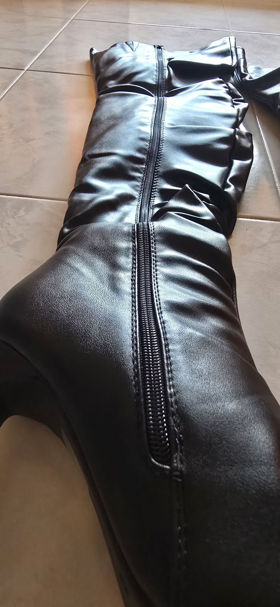 Botas cano Alto Pretas (Novas)
