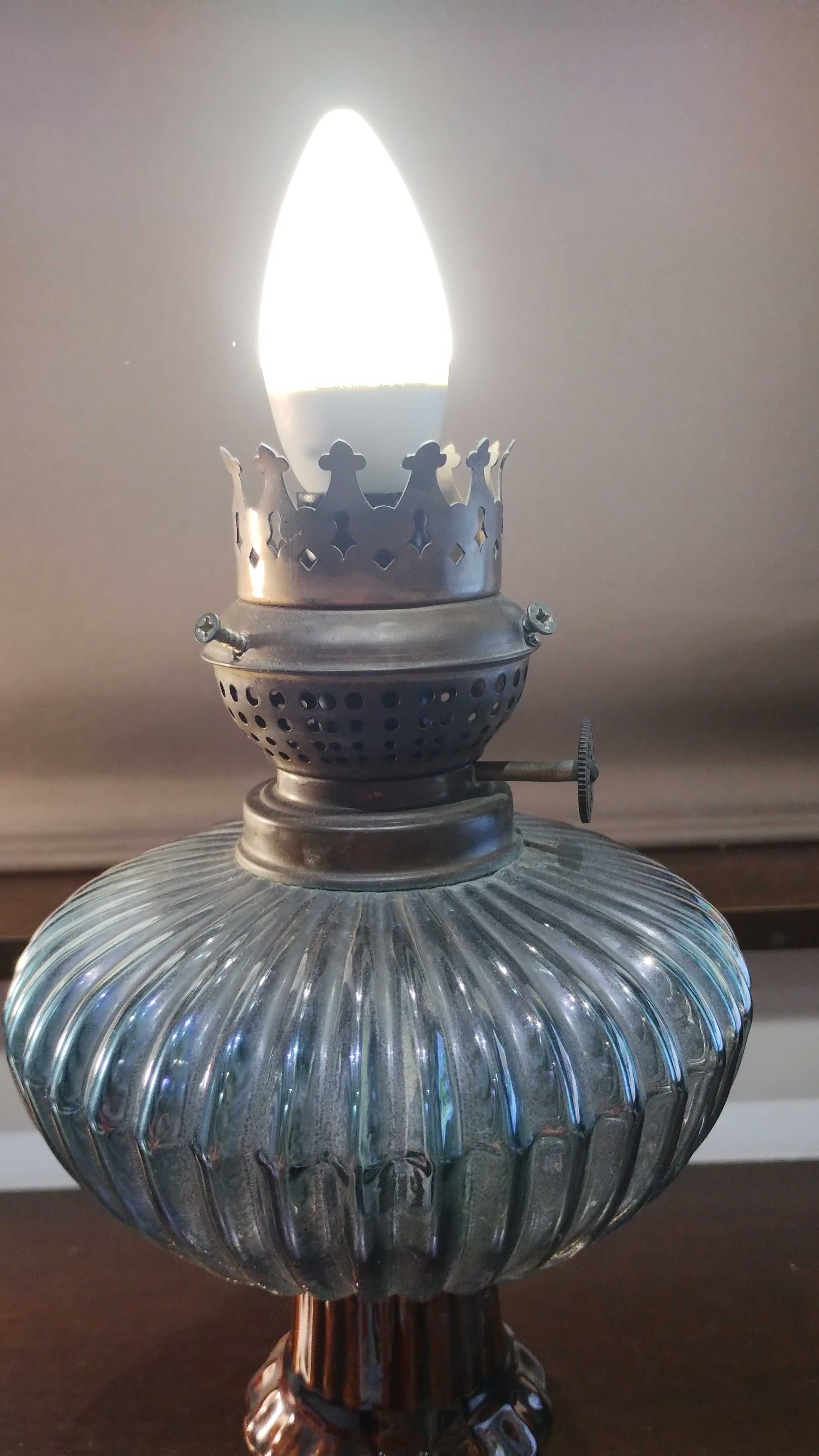 Stara lampka, działająca