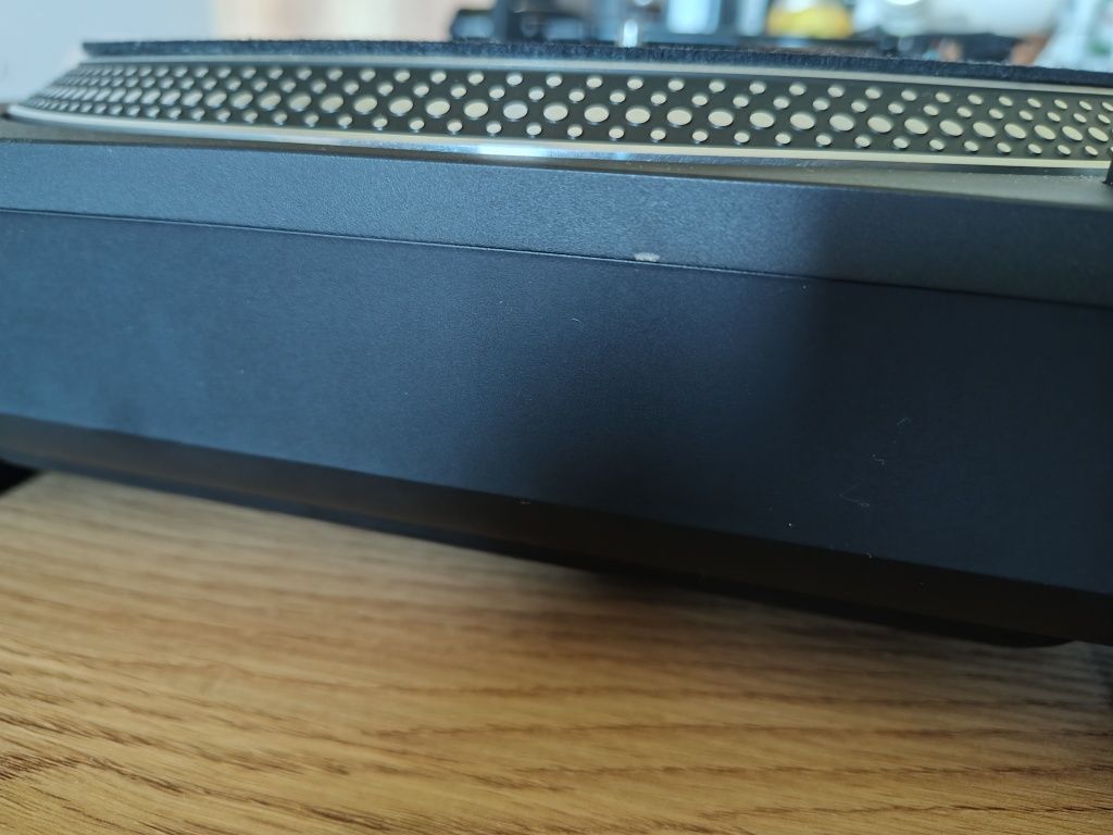 Gramofon Technics SL-1210MK7