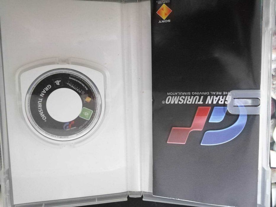 2 Jogos PSP - Impecáveis