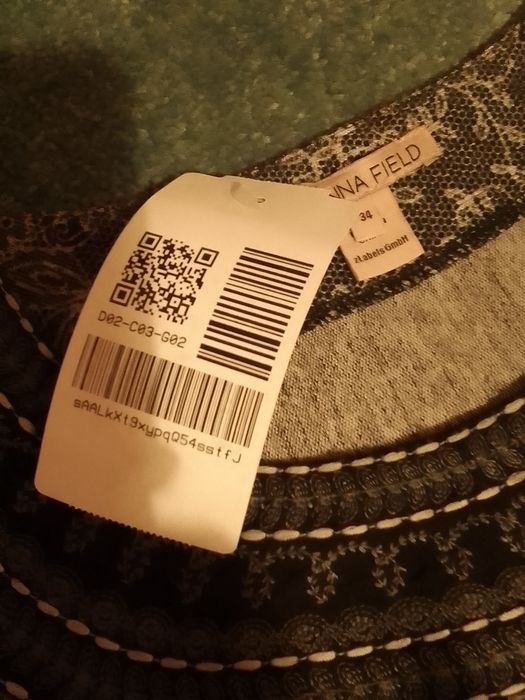 Nowa sukienka Anna Field