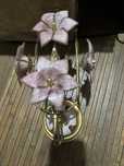 Candeeiro de parede com designer de flores .