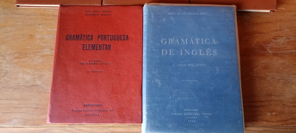 Gramáticas antigas de Português e Inglês
