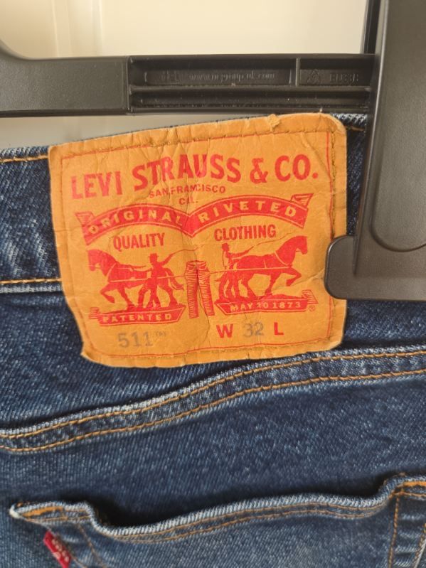 Krótkie spodenki szorty levis 511 granatowe 44 XXL na lato