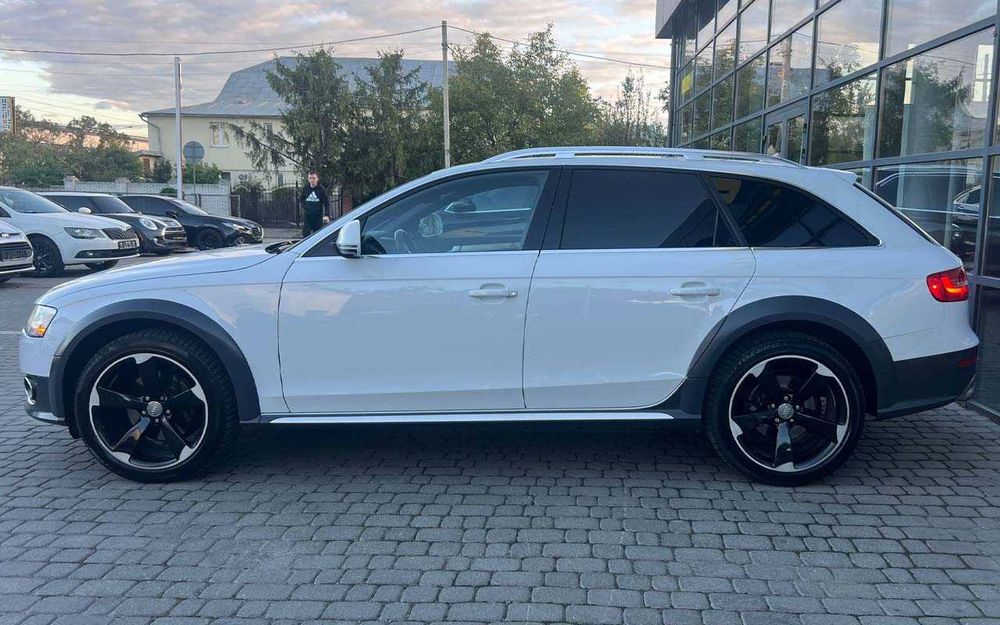 Audi A4 Allroad 2015