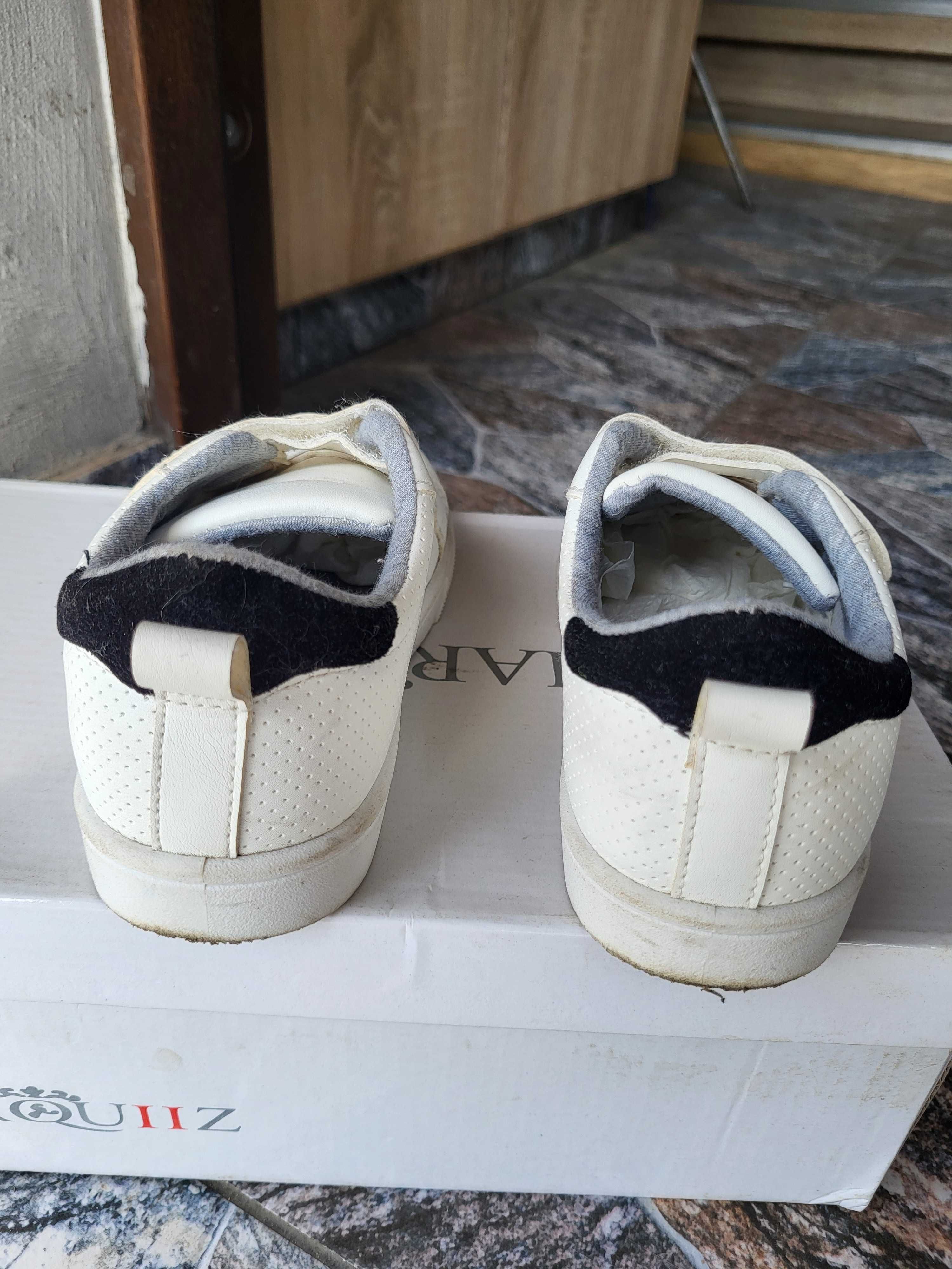 Białe sneakersy buty chłopięce 30 sinsay