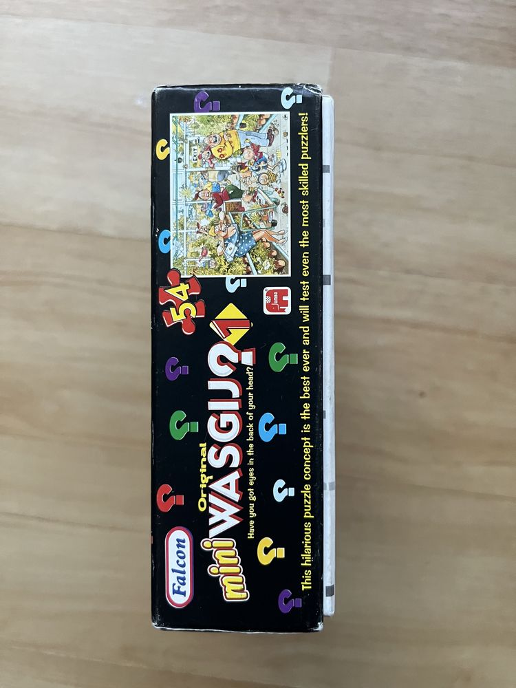 ⸻  Puzzle Wasgij? Mini Original 1 – Falcon – 54 elementy