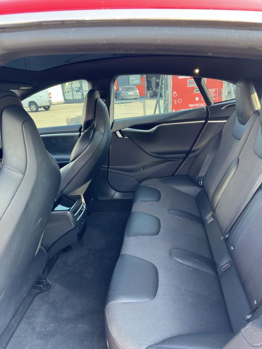Tesla model S intel