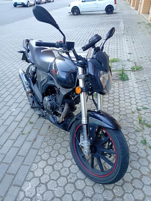 Keeway 125 RKV nova