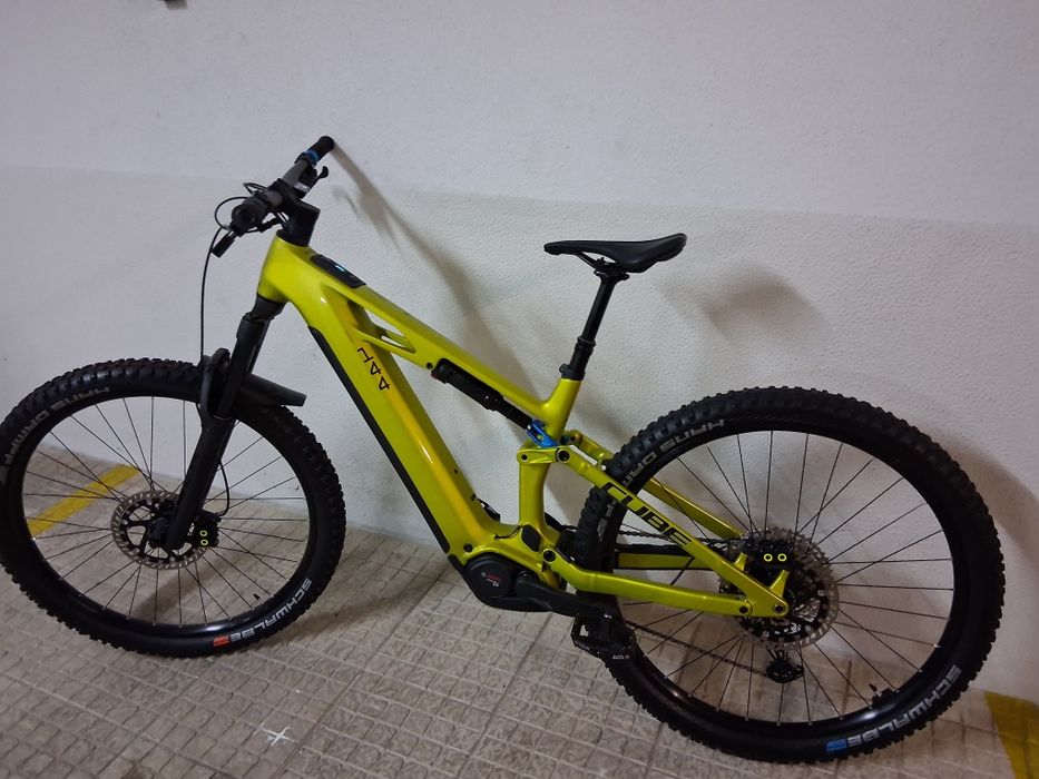 Bicicleta cube stereo
